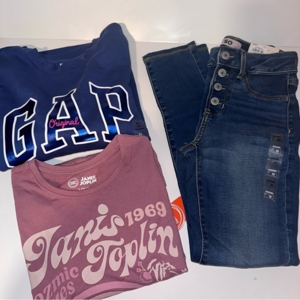 NWT, Bundle of GAP sweat shirt, SO Jeggings and Wonder Nation‎ T-Shirt, Size 10